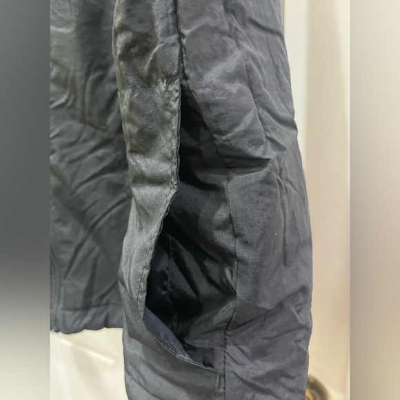 CHAMPION • High Pile Reversible Fleece Vest • Men’s - Picture 10 of 11